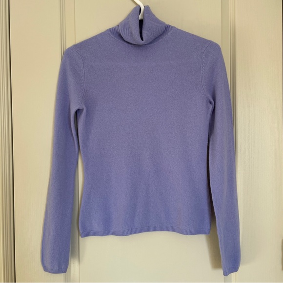 InCashmere 100% Cashmere Basic Turtle Neck Sweater - Picture 1 of 7
